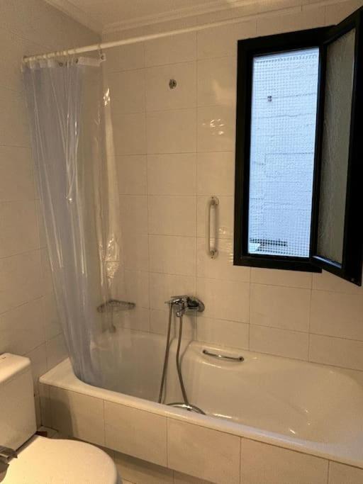 Appartement Avec Vue Aegina Exterior foto